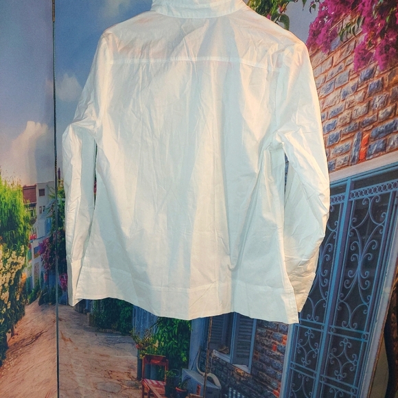 M&M White Button Down Shirt. Ruffles Front. Blouse Look - Picture 9 of 9